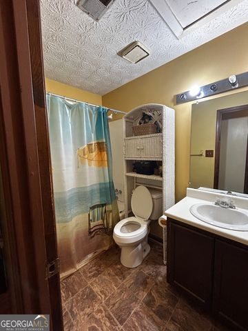 9246 River Chase Way, Jonesboro, GA 30238