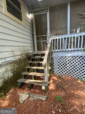9246 River Chase Way, Jonesboro, GA 30238