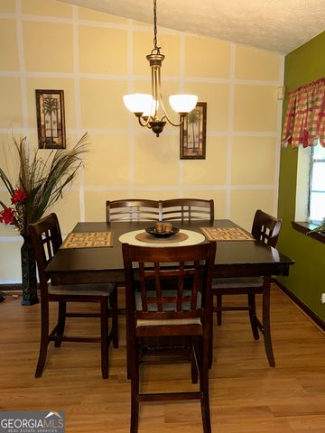 9246 River Chase Way, Jonesboro, GA 30238