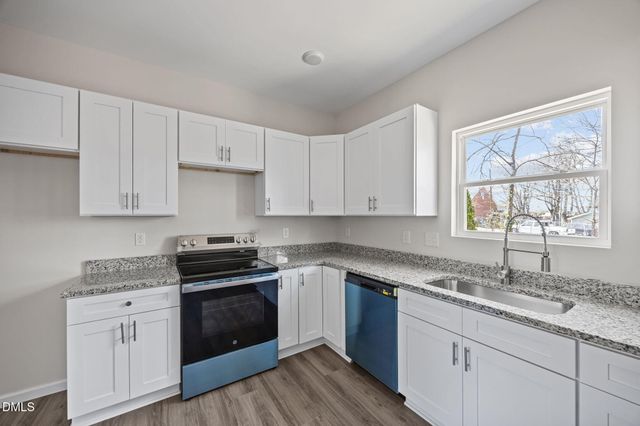 704 North Street, Graham, NC 27253
