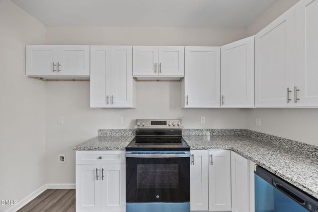 704 North Street, Graham, NC 27253