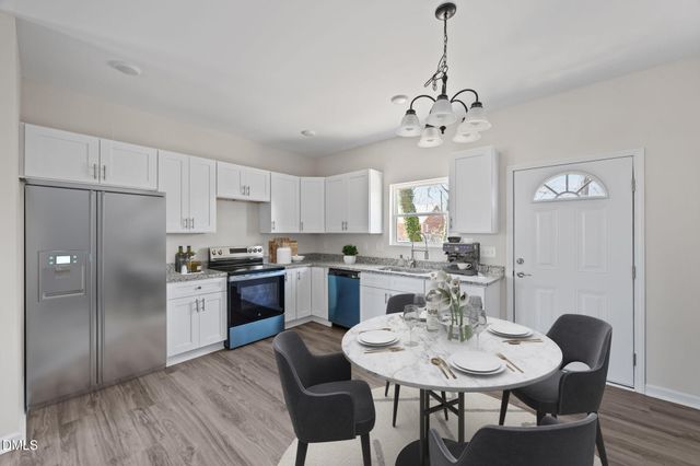704 North Street, Graham, NC 27253