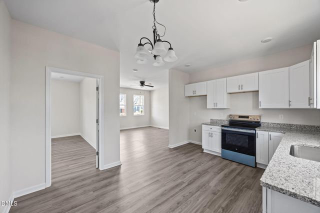704 North Street, Graham, NC 27253