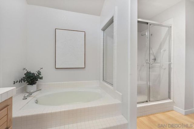 11582 Caminito Corriente, San Diego, CA 92128