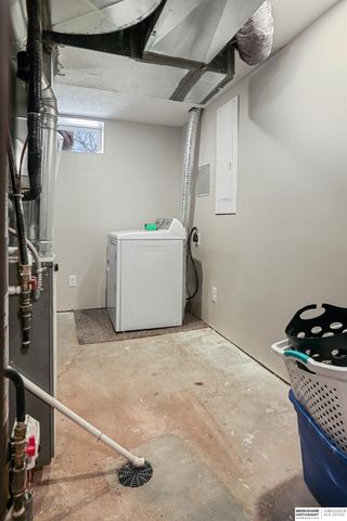 7019 N 33rd Street, Omaha, NE 68112