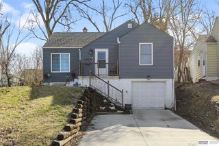 7019 N 33rd Street, Omaha, NE 68112