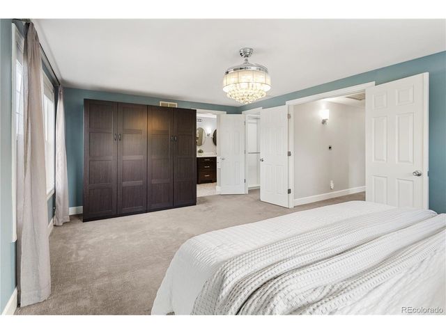 7863 S Locust Ct, Centennial, CO 80112