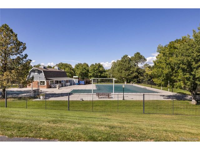 7863 S Locust Ct, Centennial, CO 80112