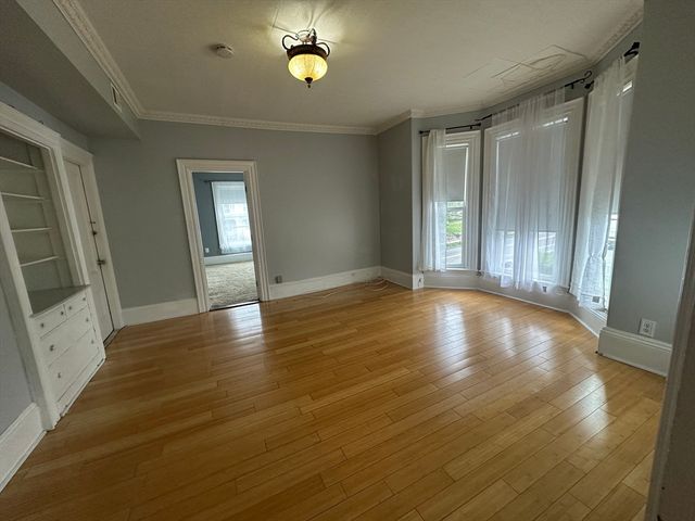 24 N Main St 2, Natick, MA 01760