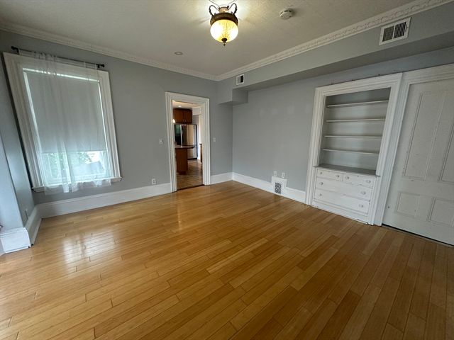 24 N Main St 2, Natick, MA 01760