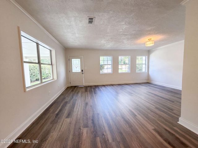 5630 TEMPLE Road, Jacksonville, FL 32207