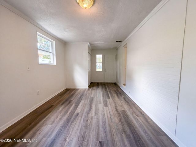 5630 TEMPLE Road, Jacksonville, FL 32207