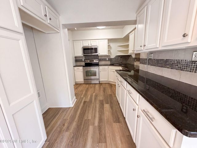 5630 TEMPLE Road, Jacksonville, FL 32207