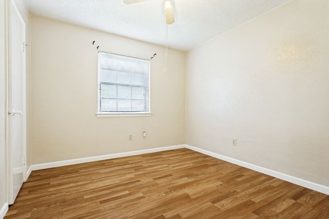 1702 Pine Knot Drive, Garland, TX 75044