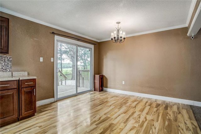 2500 SW Jackson Court, Blue Springs, MO 64015