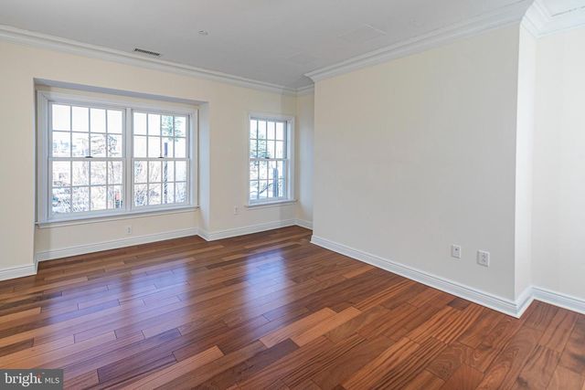 721 AVERY LN, Princeton, NJ 08542