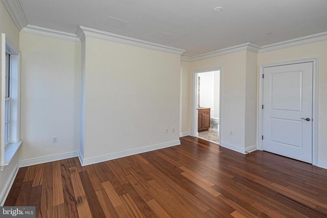 721 AVERY LN, Princeton, NJ 08542