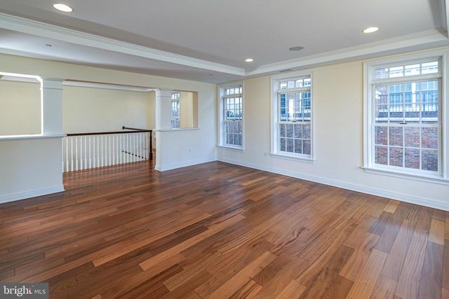 721 AVERY LN, Princeton, NJ 08542