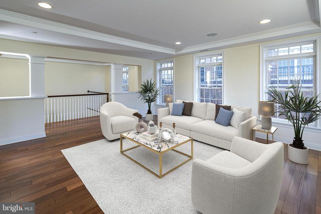 721 AVERY LN, Princeton, NJ 08542