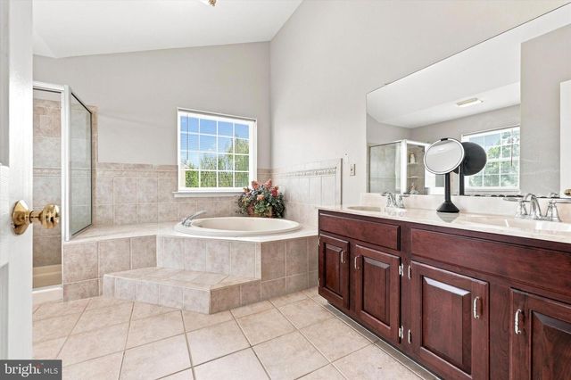 15 SPRINGFIELD DR, Collegeville, PA 19426