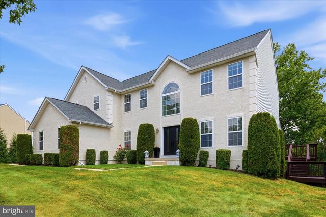 15 SPRINGFIELD DR, Collegeville, PA 19426