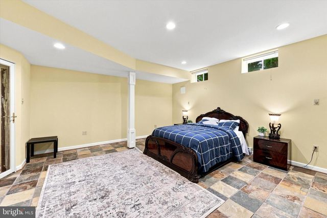 15 SPRINGFIELD DR, Collegeville, PA 19426