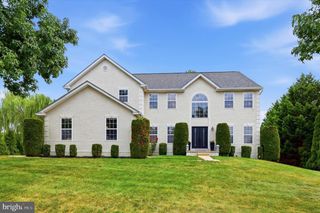 15 SPRINGFIELD DR, Collegeville, PA 19426
