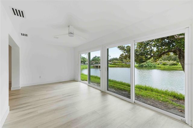 4756 OAK HILL DRIVE 16, Sarasota, FL 34232