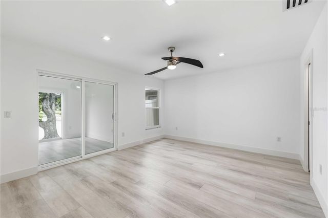 4756 OAK HILL DRIVE 16, Sarasota, FL 34232