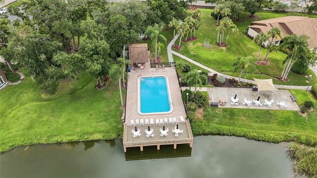 4756 OAK HILL DRIVE 16, Sarasota, FL 34232