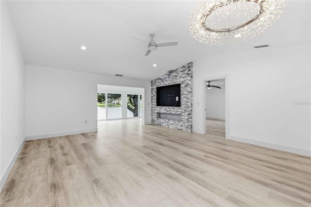 4756 OAK HILL DRIVE 16, Sarasota, FL 34232