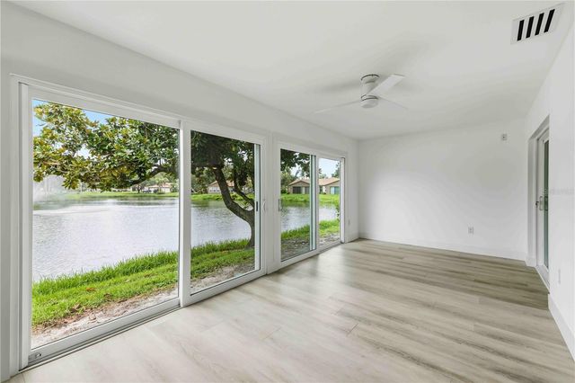 4756 OAK HILL DRIVE 16, Sarasota, FL 34232