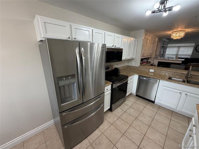 421 Village Drive, Walled Lake, MI 48390