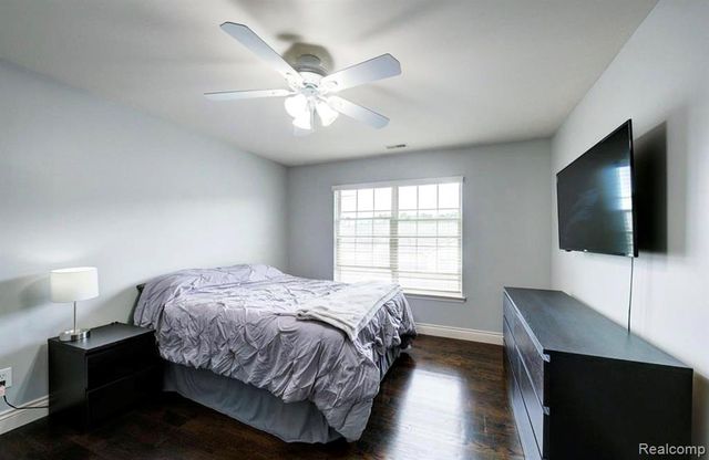 421 Village Drive, Walled Lake, MI 48390