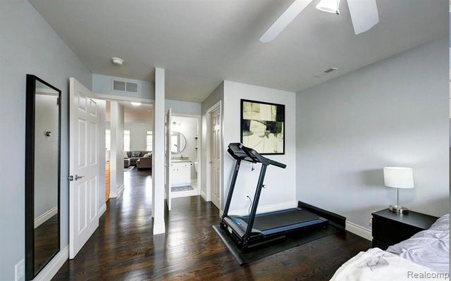 421 Village Drive, Walled Lake, MI 48390