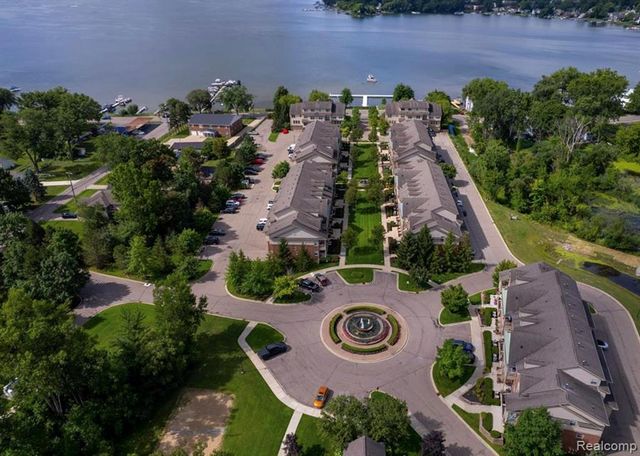 421 Village Drive, Walled Lake, MI 48390