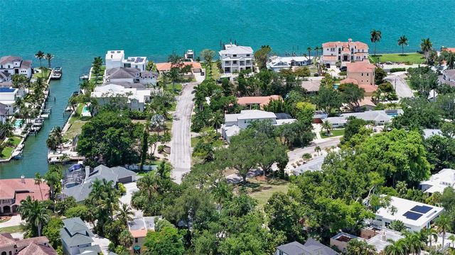 2155 ORIOLE DRIVE, Sarasota, FL 34239