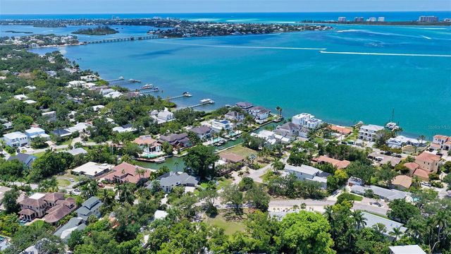 2155 ORIOLE DRIVE, Sarasota, FL 34239