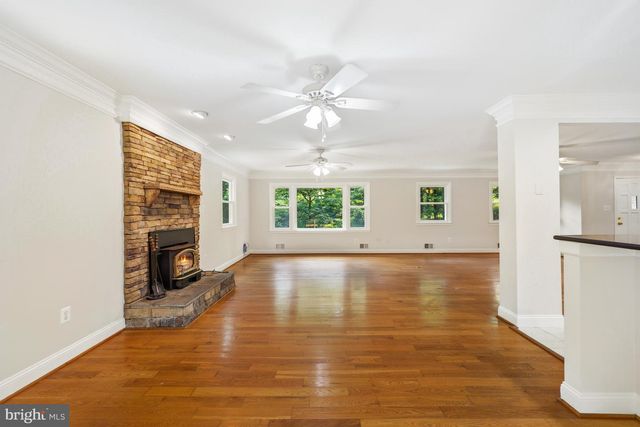 12312 WHITE EAGLE DR, Manassas, VA 20112