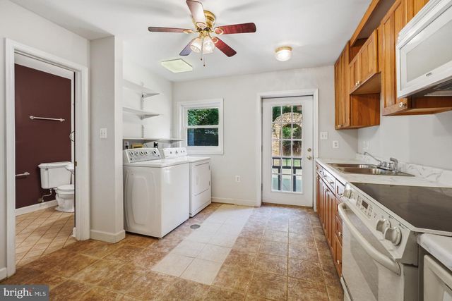 12312 WHITE EAGLE DR, Manassas, VA 20112