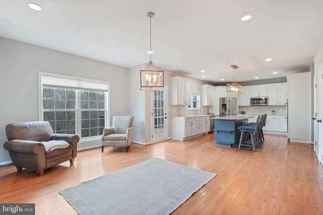 15 PINEY HILL LN, Fredericksburg, VA 22406