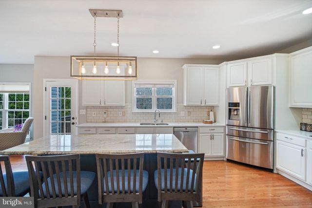 15 PINEY HILL LN, Fredericksburg, VA 22406