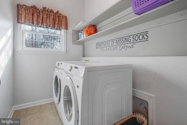 15 PINEY HILL LN, Fredericksburg, VA 22406