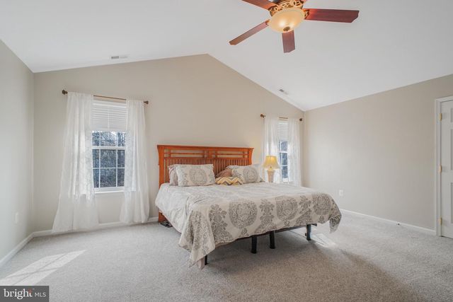 15 PINEY HILL LN, Fredericksburg, VA 22406