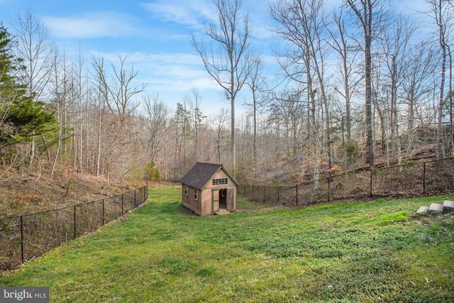 15 PINEY HILL LN, Fredericksburg, VA 22406