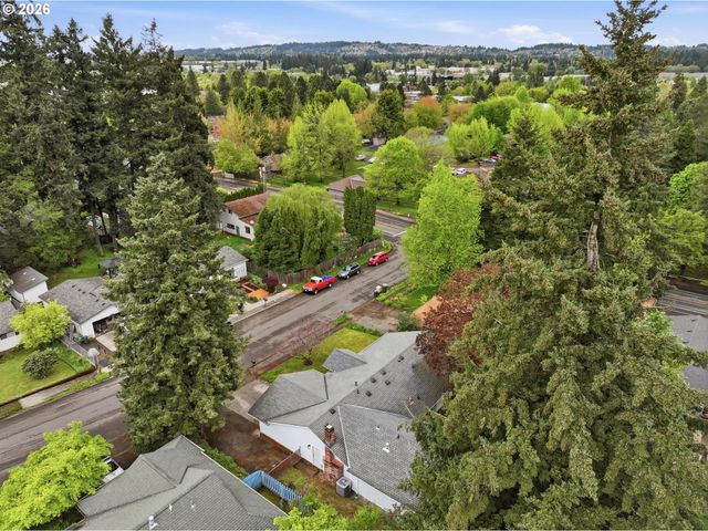 9275 Sw APACHE Dr, Tualatin, OR 97062