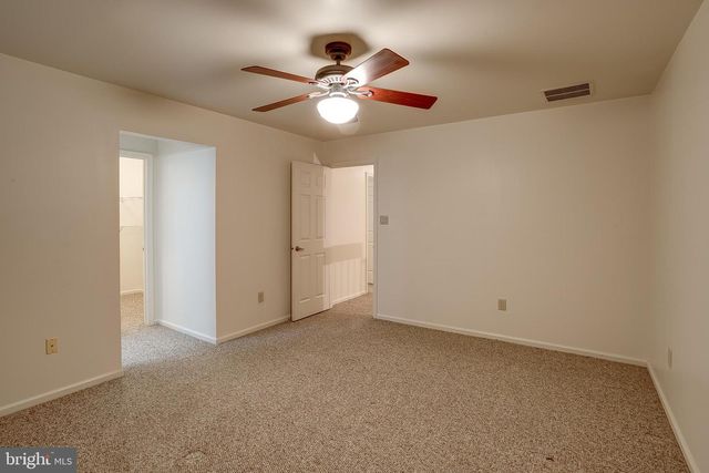 128 KETTLEBROOK DR, Mount Laurel, NJ 08054