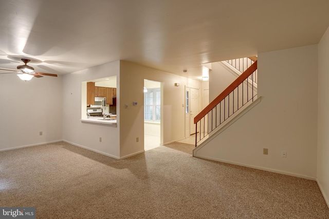 128 KETTLEBROOK DR, Mount Laurel, NJ 08054