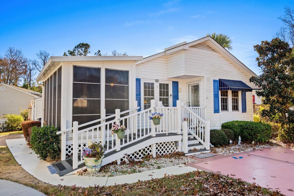806 Marlin Ct., Murrells Inlet, SC 29576
