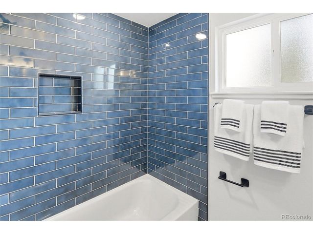 3075 S Emerson Way, Englewood, CO 80113